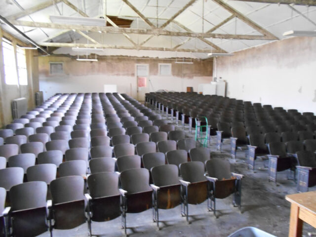 2 Auditorium-before